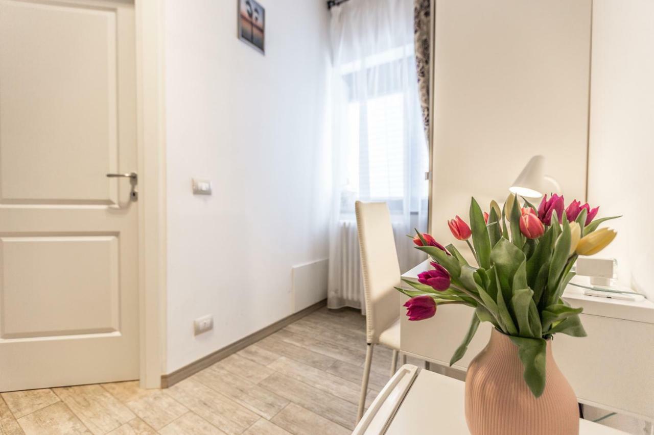 Central City Rooms Bologna Exterior foto